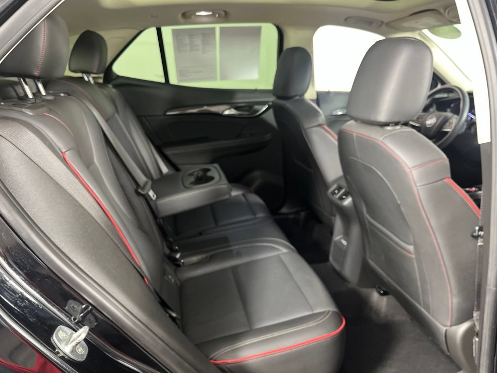 Certified 2022 Buick Envision Essence w/ Technology Package I FWD image 9