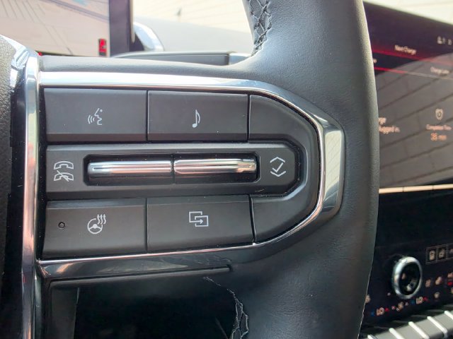 Used 2024 GMC Sierra EV Denali AWD/4WD image 61