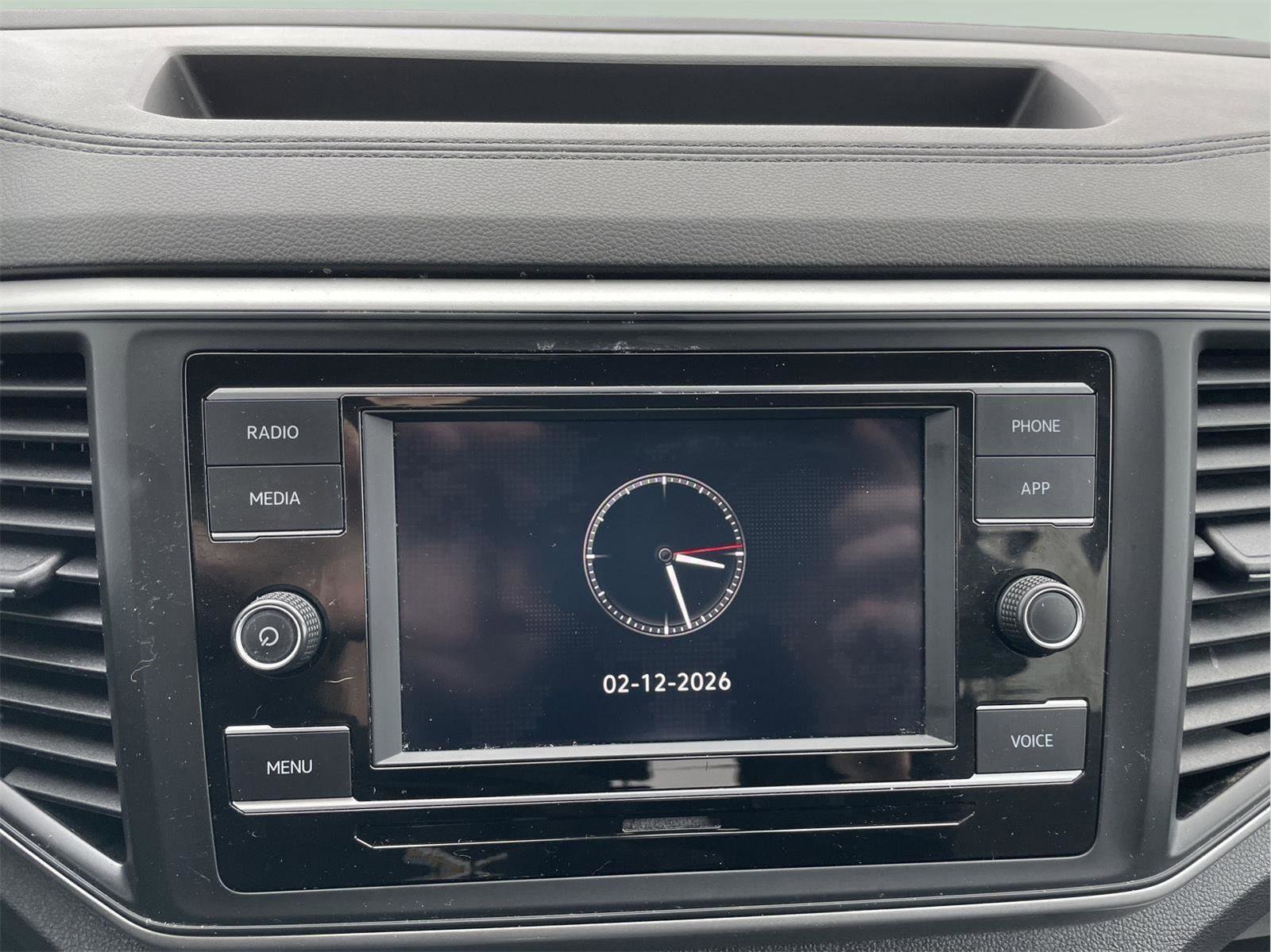 Used 2023 Volkswagen Atlas SE image 30