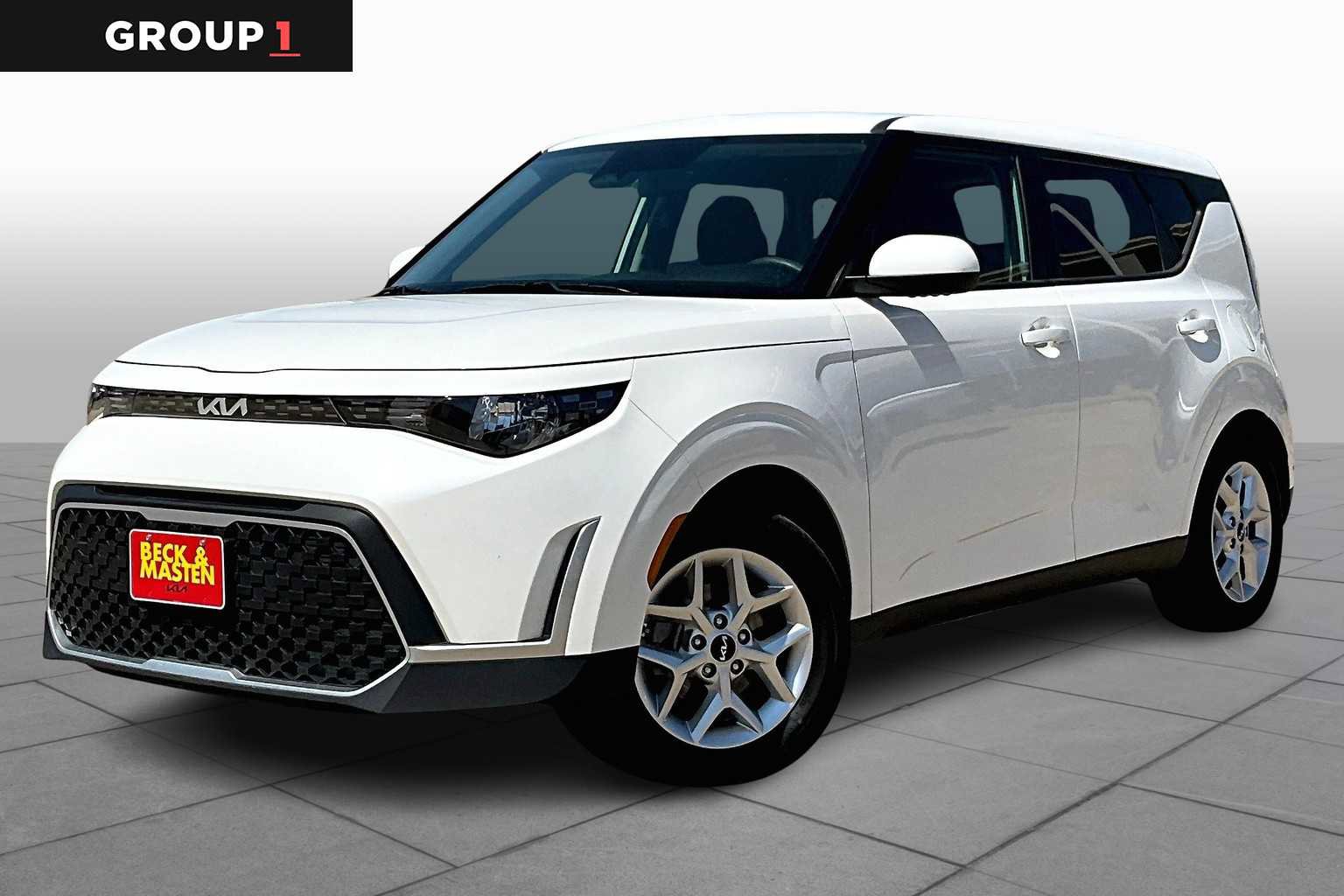 Certified 2023 Kia Soul LX w/ Option Group 015