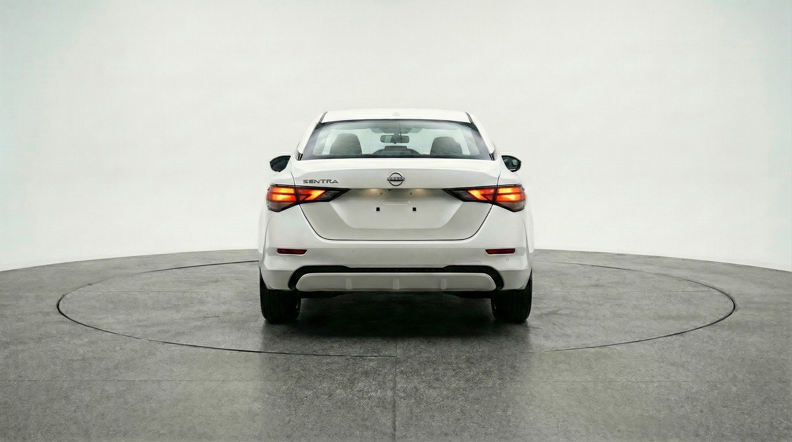 Used 2025 Nissan Sentra SV FWD image 7