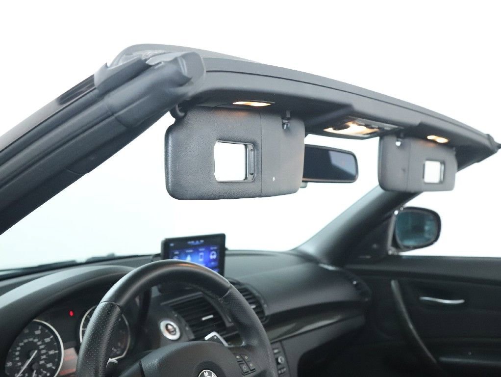 Used 2013 BMW 135i Convertible image 23