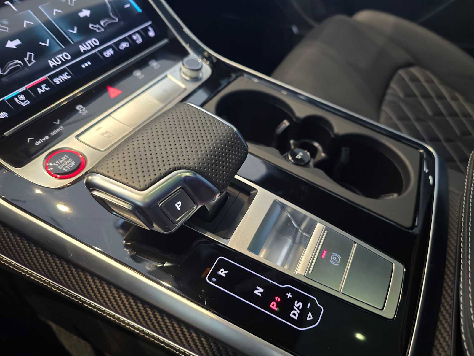 New 2025 Audi SQ7 Premium Plus image 31