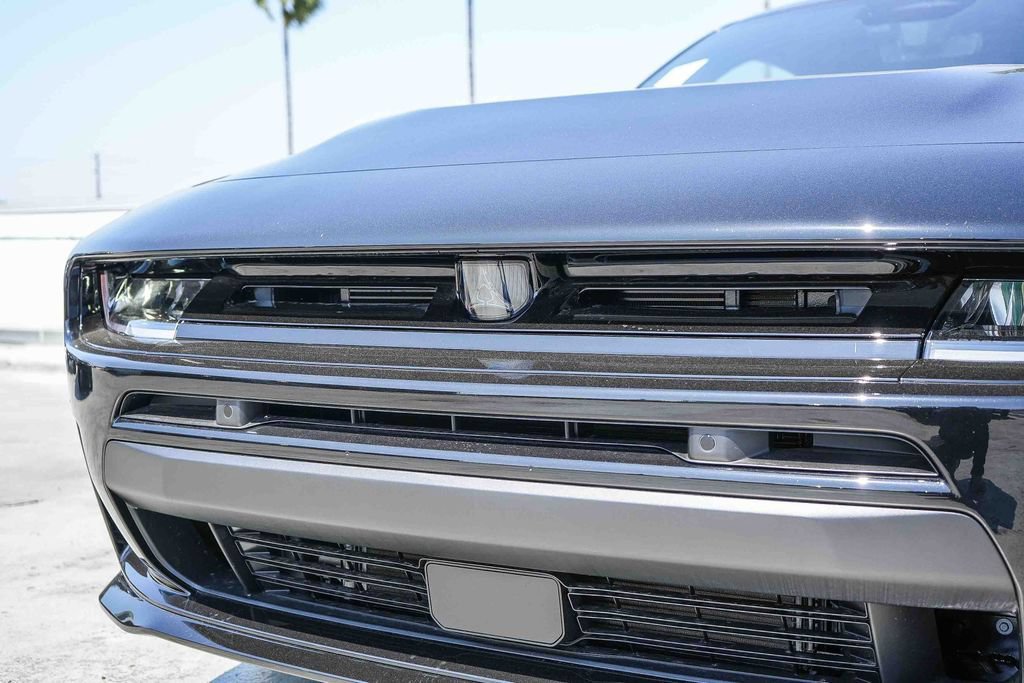 New 2026 Dodge Charger Scat Pack w/ Blacktop Package AWD/4WD image 6