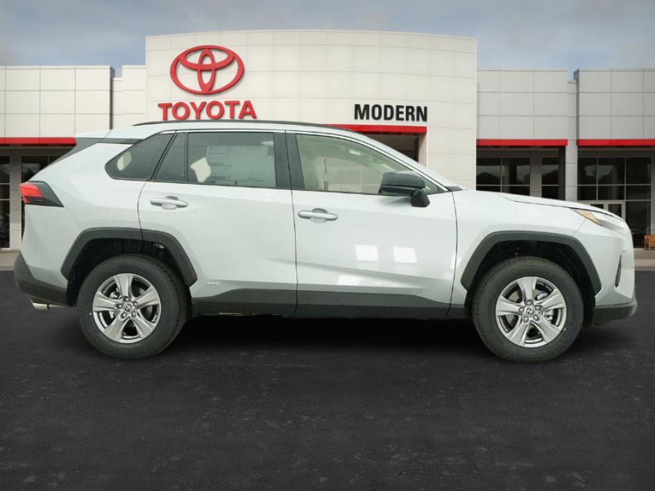 New 2025 Toyota RAV4 LE image 26