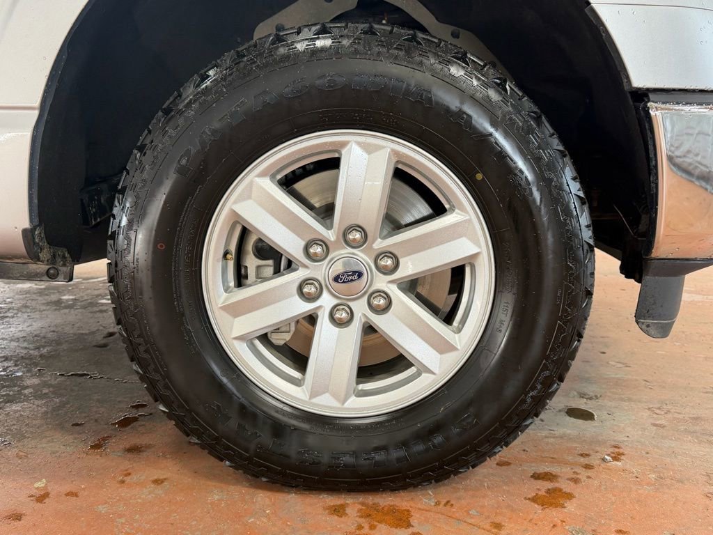 Used 2022 Ford F150 XLT w/ Trailer Tow Package AWD/4WD image 8