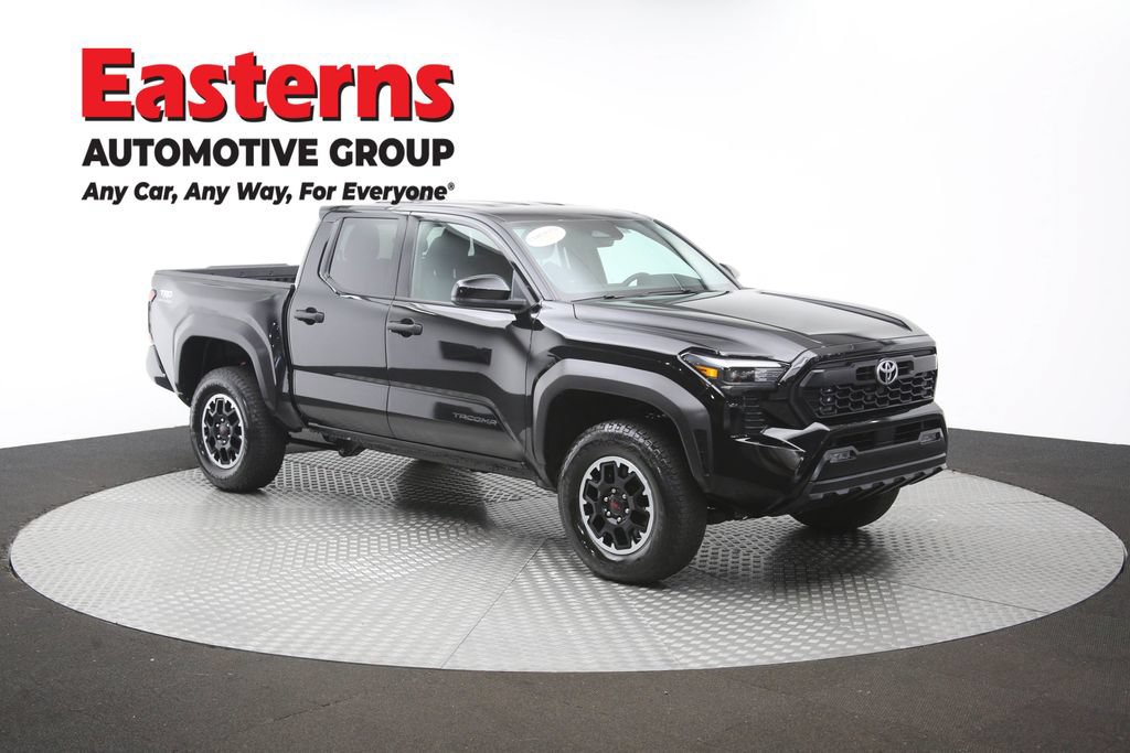 Used 2025 Toyota Tacoma TRD Off-Road AWD/4WD image 47