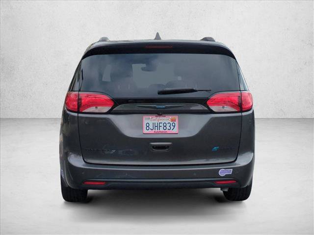 Used 2019 Chrysler Pacifica Limited w/ Advanced Safetytec Group FWD image 7