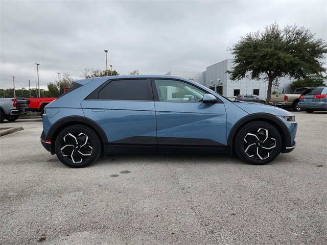 Used 2022 Hyundai Ioniq 5 SE image 3