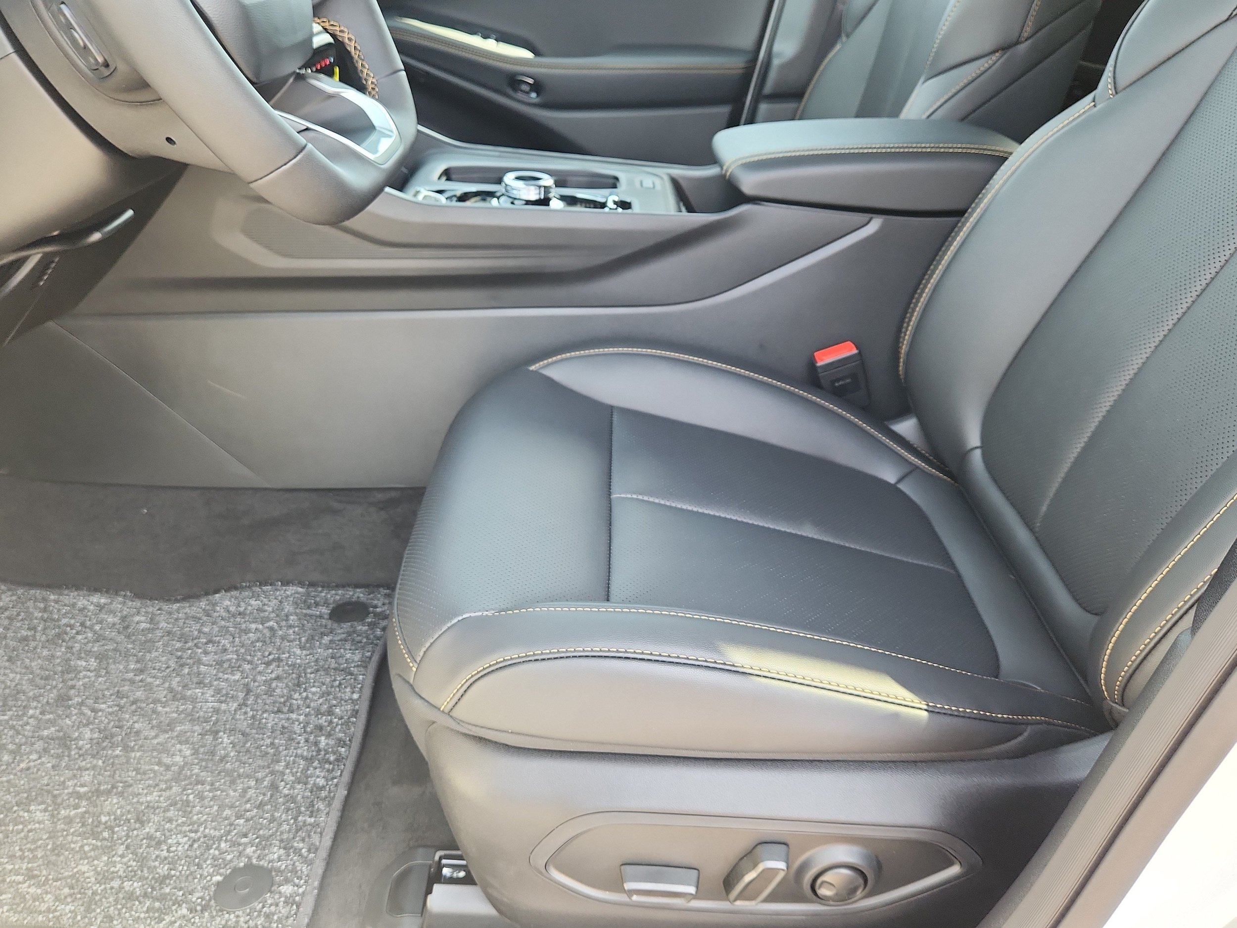 New 2026 Jeep Cherokee Limited AWD/4WD image 12
