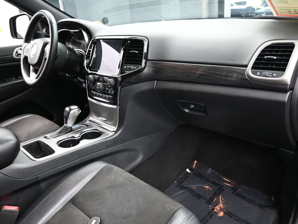 Used 2020 Jeep Grand Cherokee Altitude RWD image 45