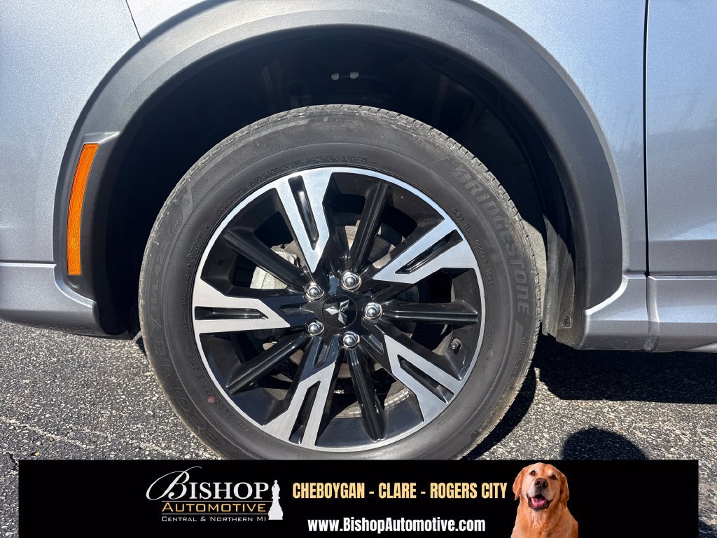 Used 2024 Mitsubishi Eclipse Cross SEL AWD/4WD image 13