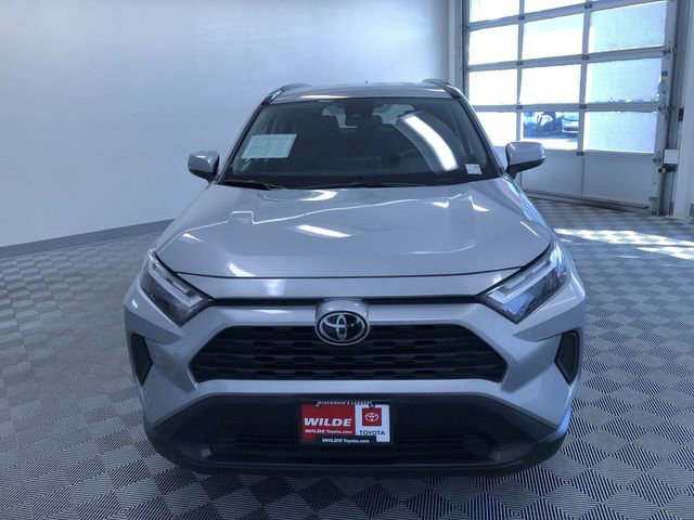 Used 2025 Toyota RAV4 XLE image 15