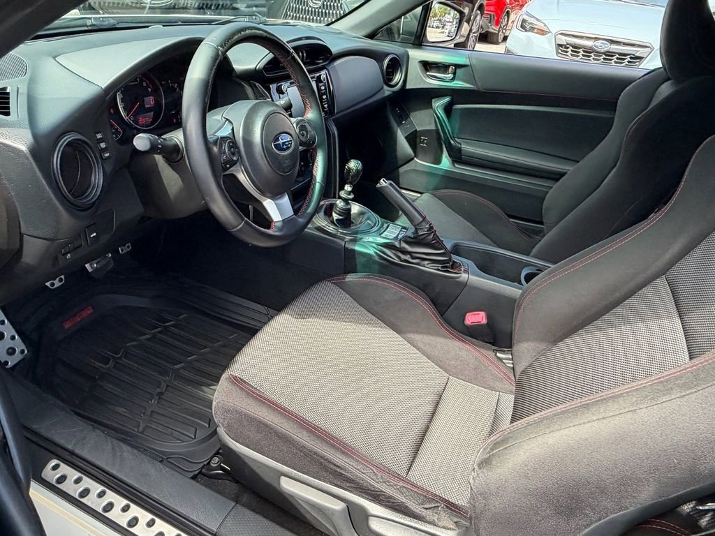 Used 2018 Subaru BRZ Premium w/ Popular Package #2 RWD image 11