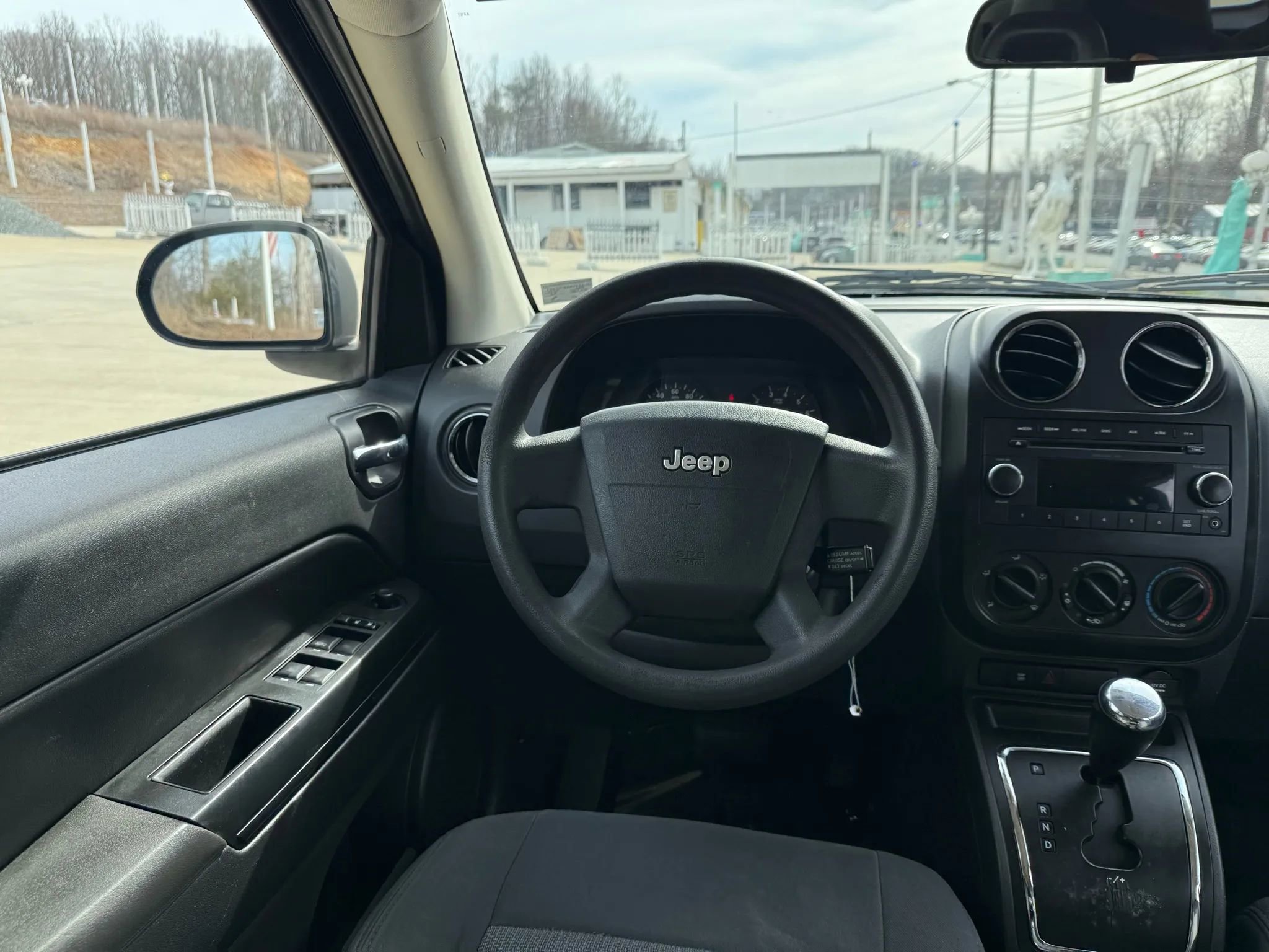 Used 2009 Jeep Compass Sport image 23