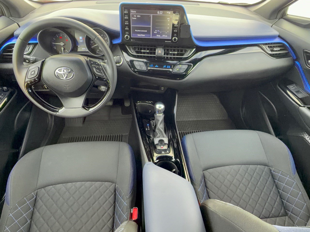 Used 2022 Toyota C-HR XLE FWD image 17