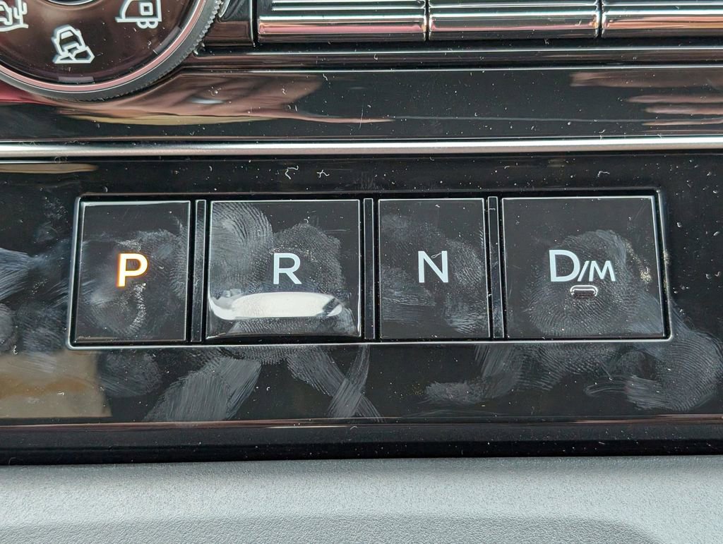 Used 2025 Nissan Armada SL w/ Captain's Chari Seat Package image 31