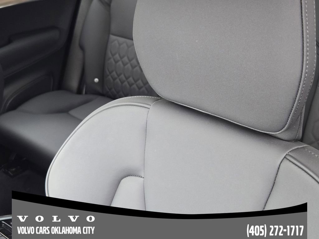 Certified 2025 Volvo XC90 B5 Plus image 14