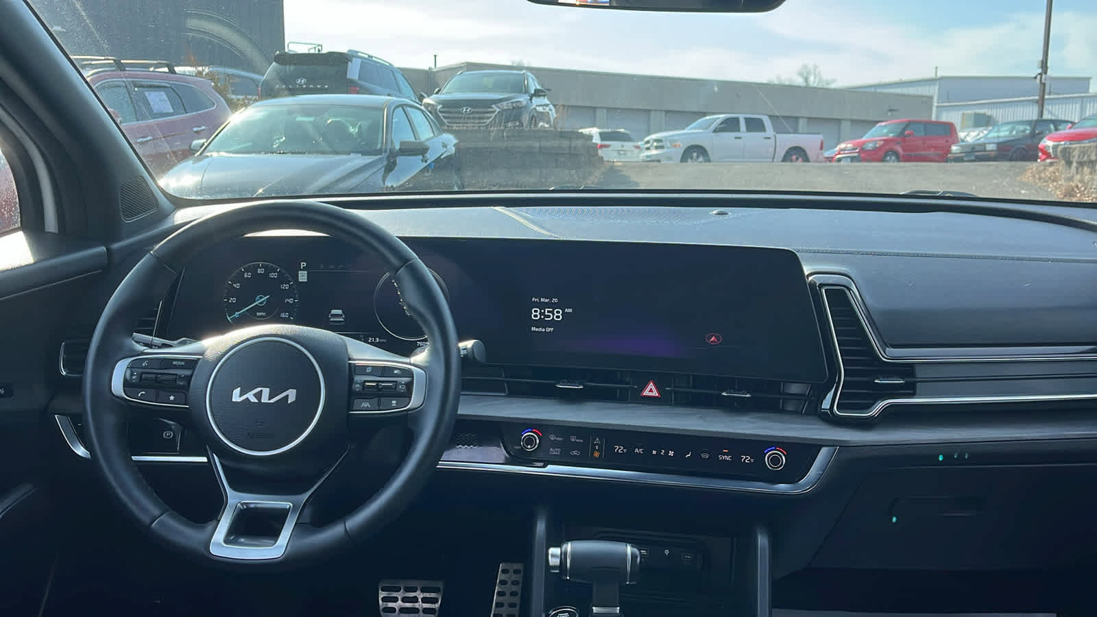 Used 2024 Kia Sportage X-Pro image 29