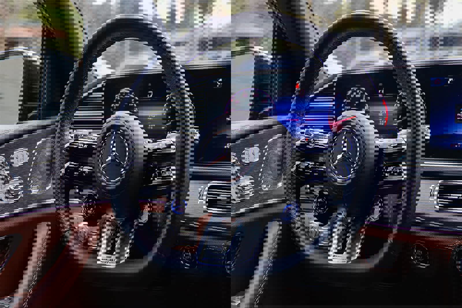 Used 2025 Mercedes-Benz GLE 53 AMG 4MATIC Coupe image 14