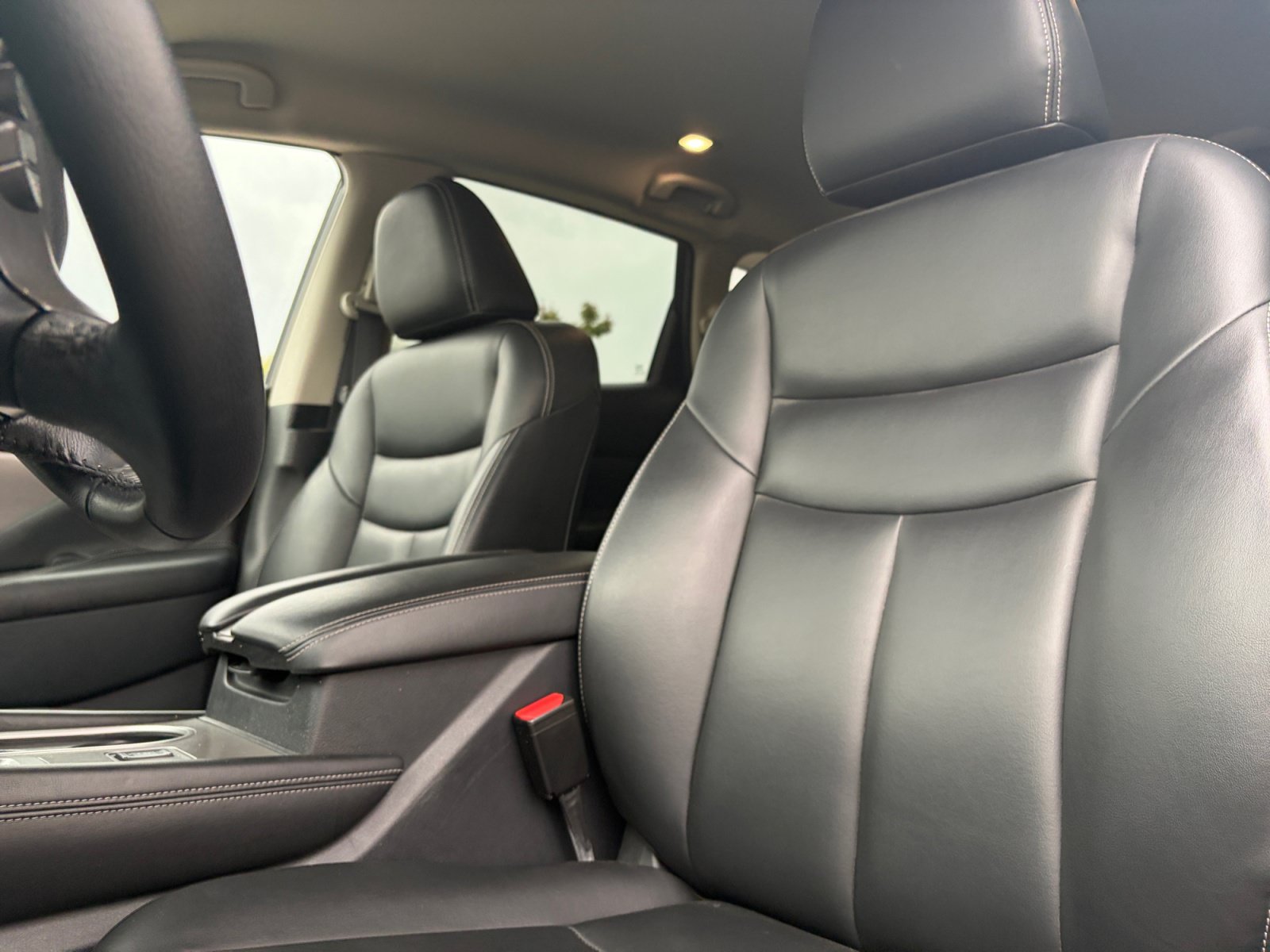 Used 2023 Nissan Murano SV AWD/4WD image 15