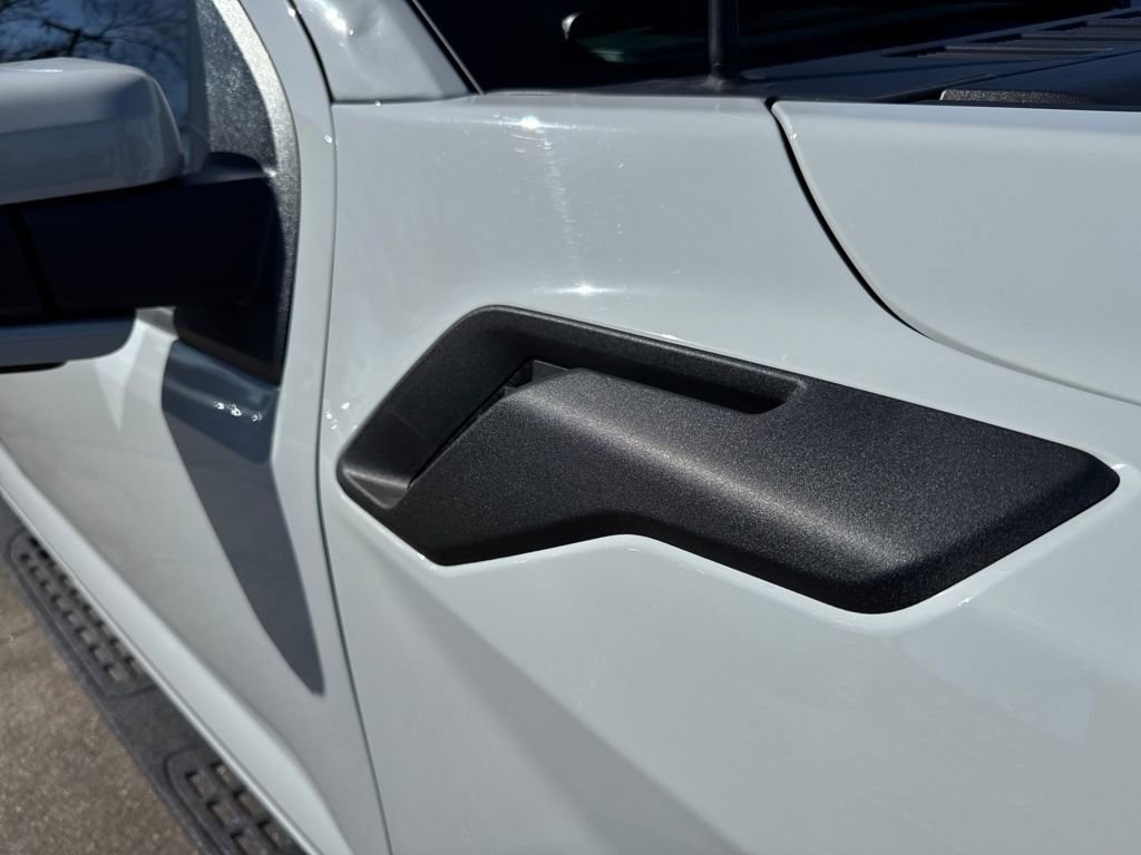 Used 2023 Ford F150 Raptor image 38