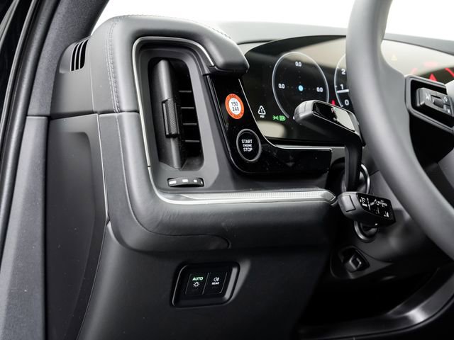 New 2026 Porsche Cayenne image 10