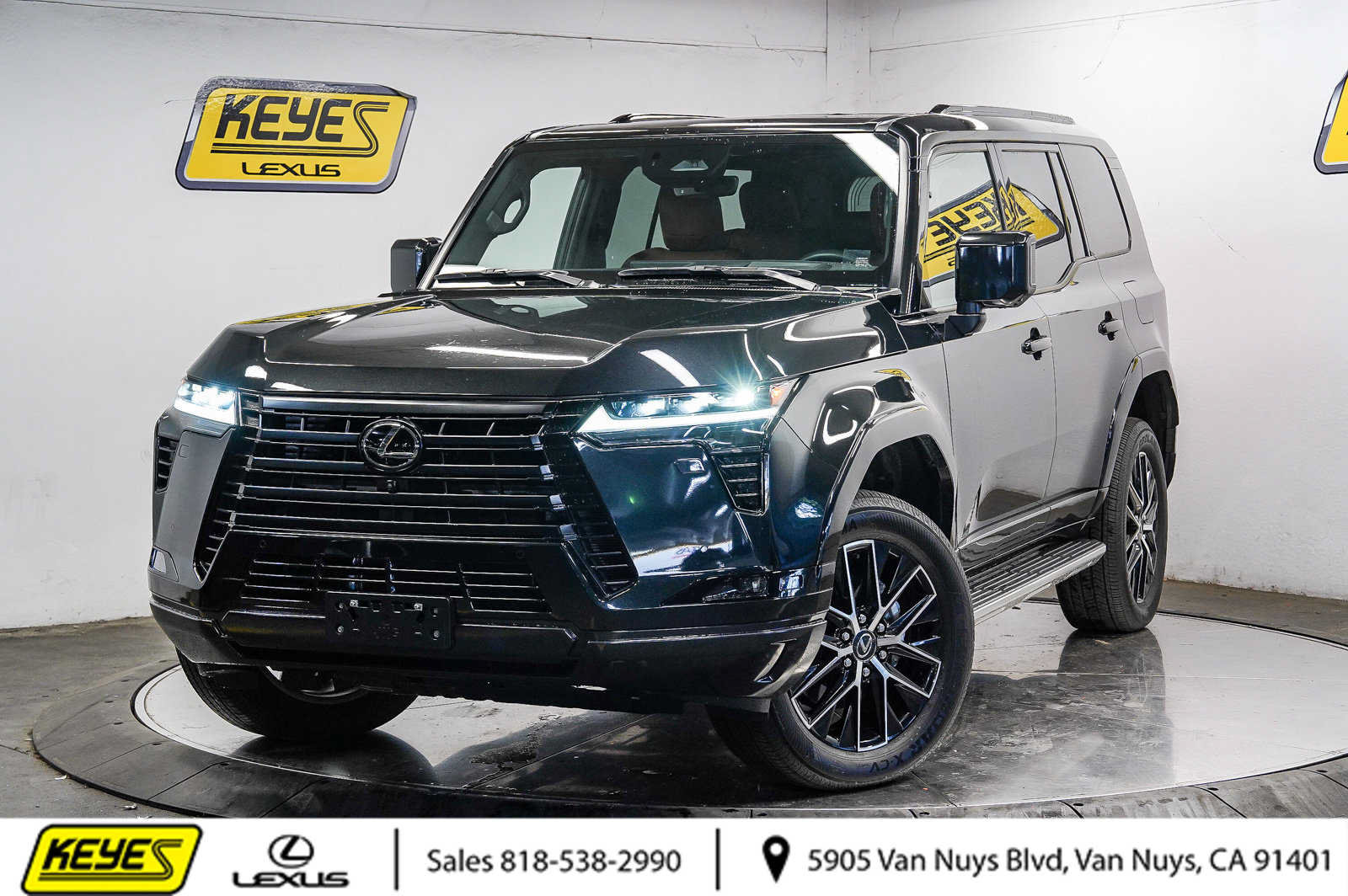 Used 2025 Lexus GX 550 w/ Accessory Package (2T) AWD/4WD image 1