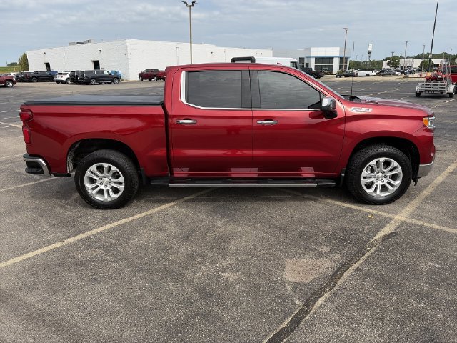 Used 2023 Chevrolet Silverado 1500 LTZ AWD/4WD image 7