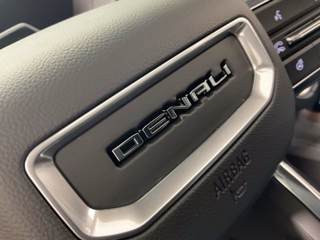 New 2026 GMC Yukon Denali w/ Denali Reserve Package AWD/4WD image 53