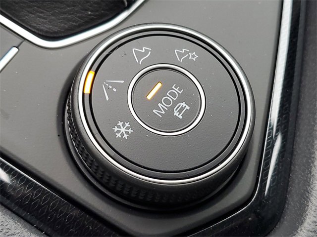 New 2026 Volkswagen Taos S image 30