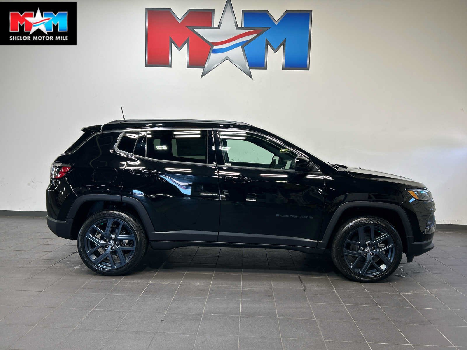 New 2026 Jeep Compass Latitude