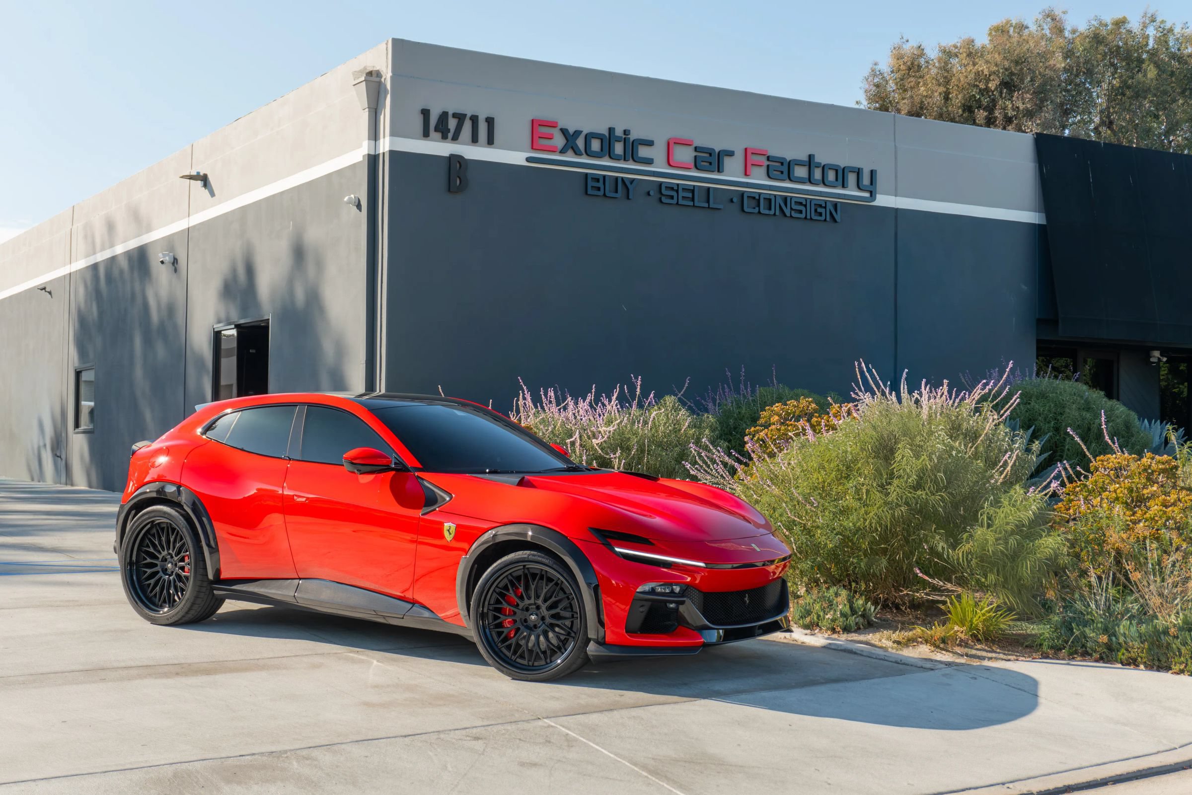Used 2025 Ferrari Purosangue