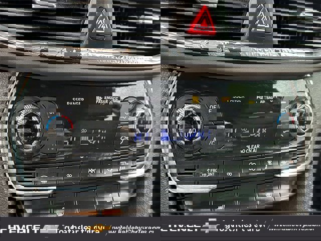 Used 2020 Hyundai Santa Fe SEL w/ Convenience Package image 19