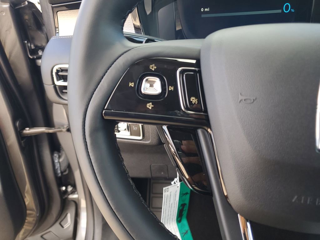 New 2025 Lincoln Corsair Grand Touring image 23