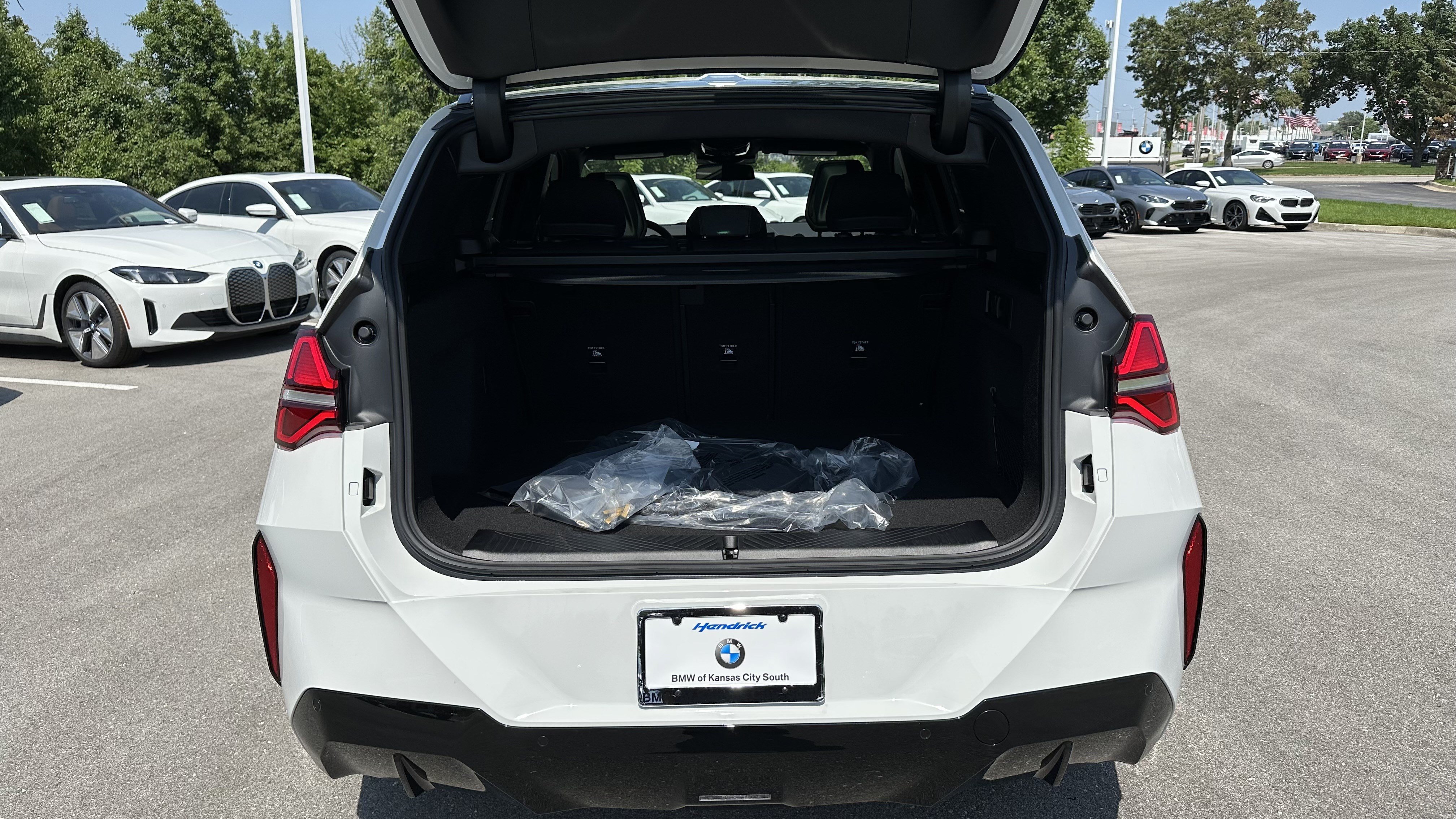Used 2025 BMW X3 xDrive30i w/ Premium Package AWD/4WD image 31