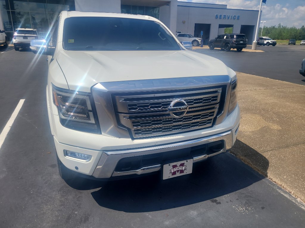 Used 2021 Nissan Titan Platinum Reserve w/ Moonroof Package image 2