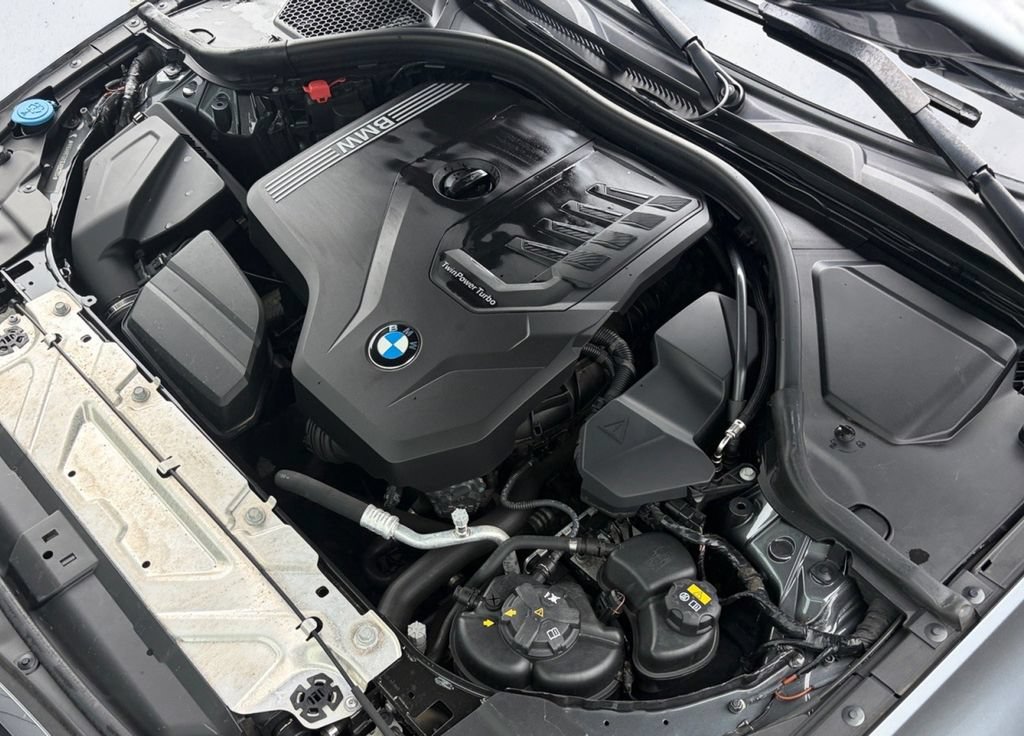 Used 2019 BMW 330i xDrive Sedan AWD/4WD image 29