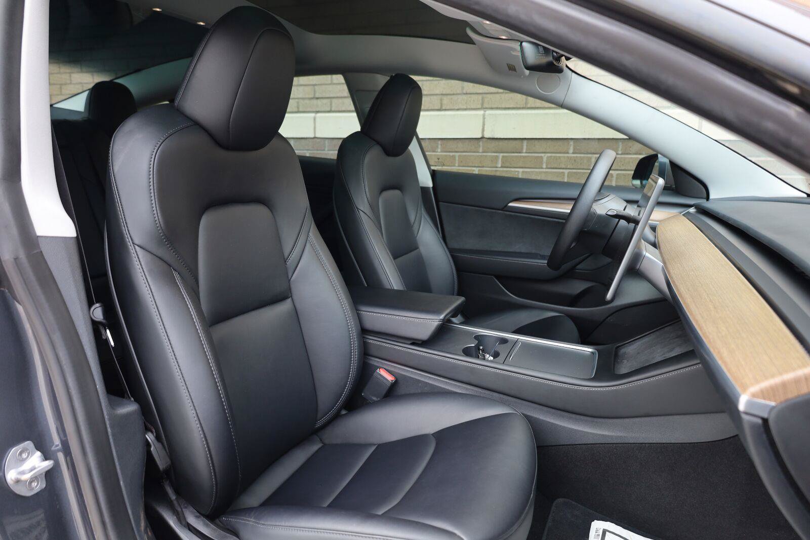 Used 2023 Tesla Model 3 Standard Range RWD image 27