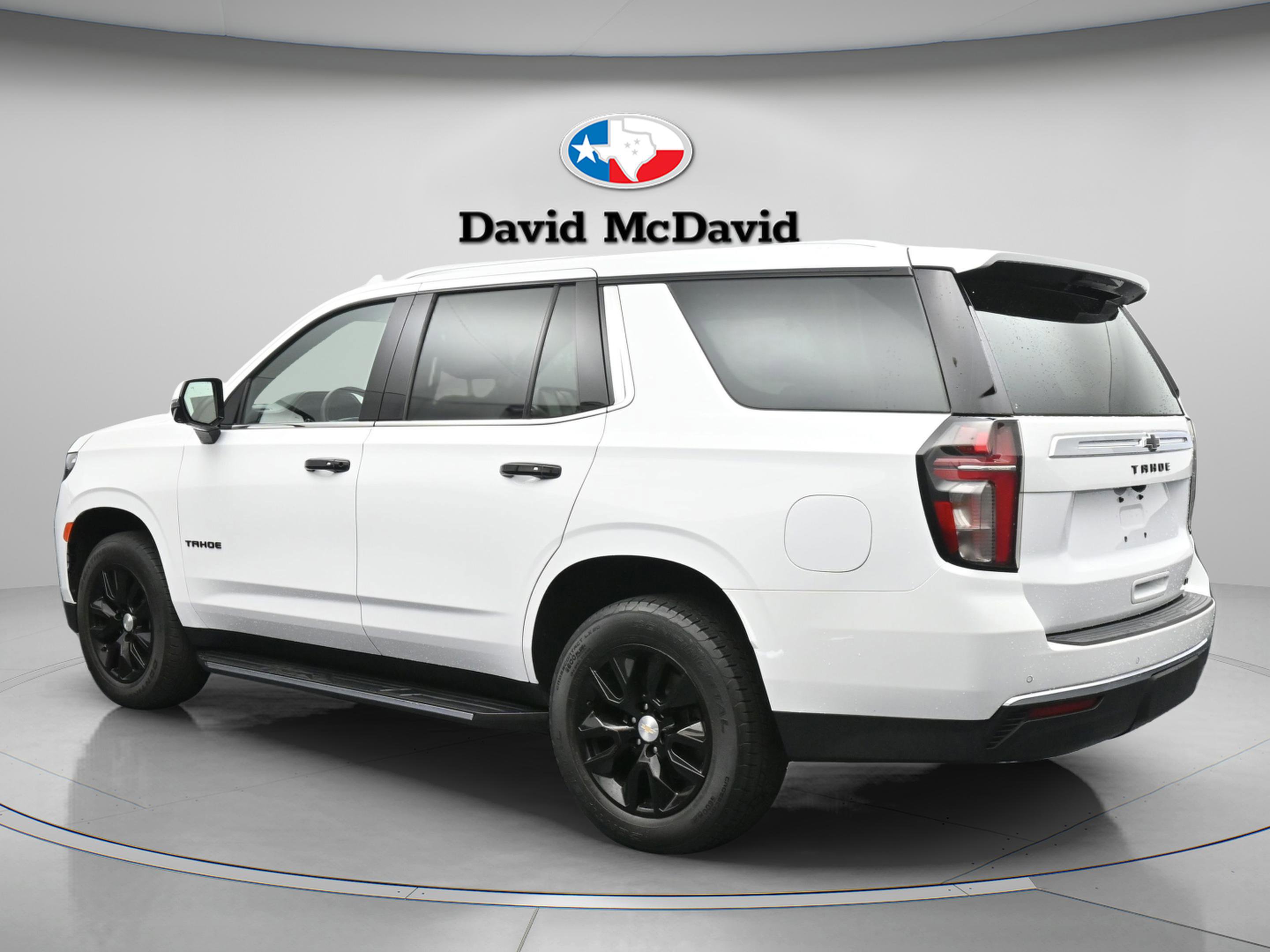 Used 2023 Chevrolet Tahoe LT w/ Luxury Package AWD/4WD image 6