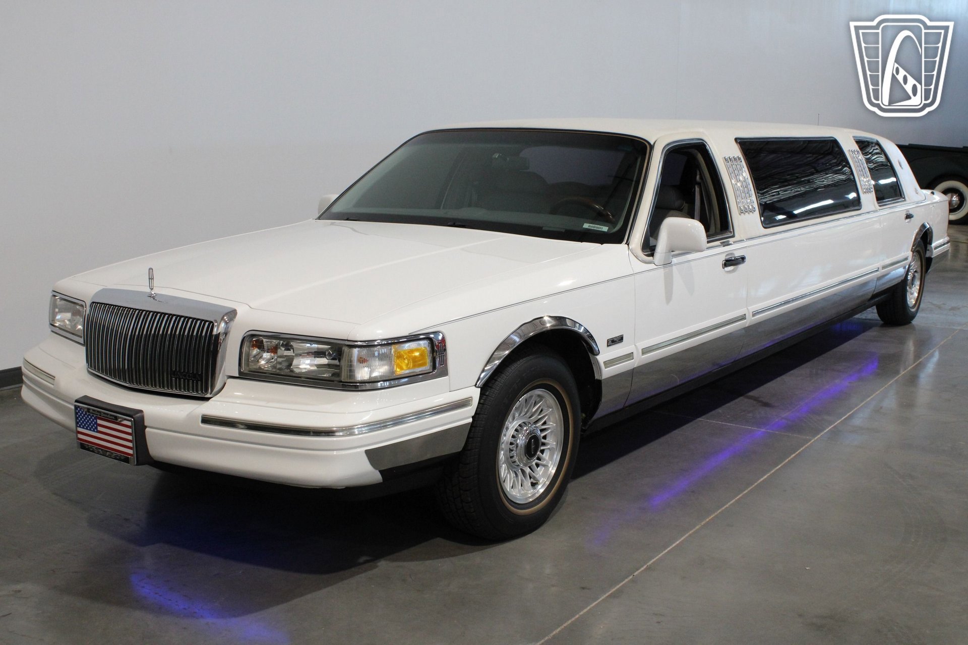 Used 1996 Lincoln Town Car Executive image 28