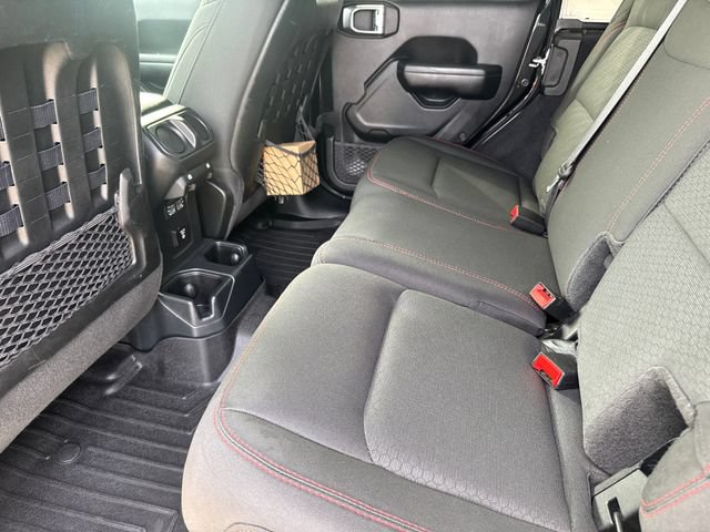 Used 2021 Jeep Wrangler Unlimited Rubicon AWD/4WD image 18