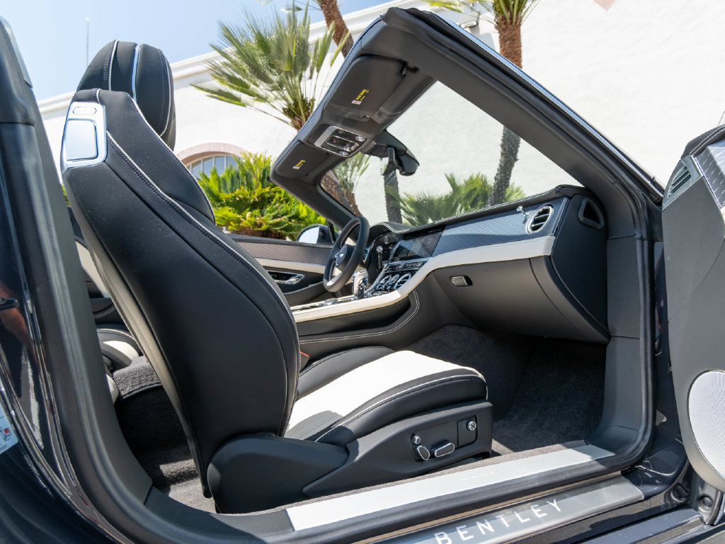New 2026 Bentley Continental GT Mulliner AWD/4WD image 20