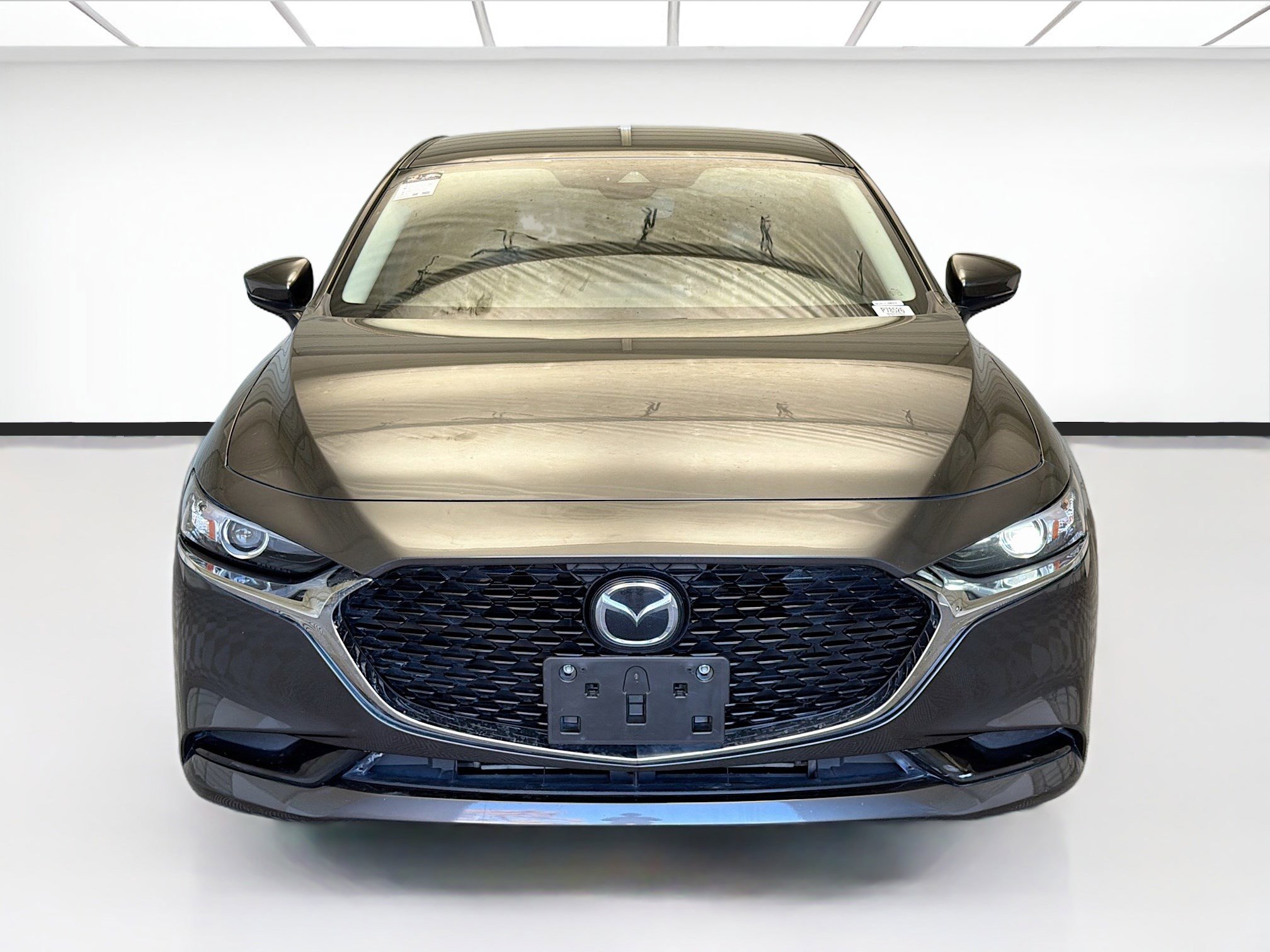 Used 2019 MAZDA MAZDA3 Sedan image 2