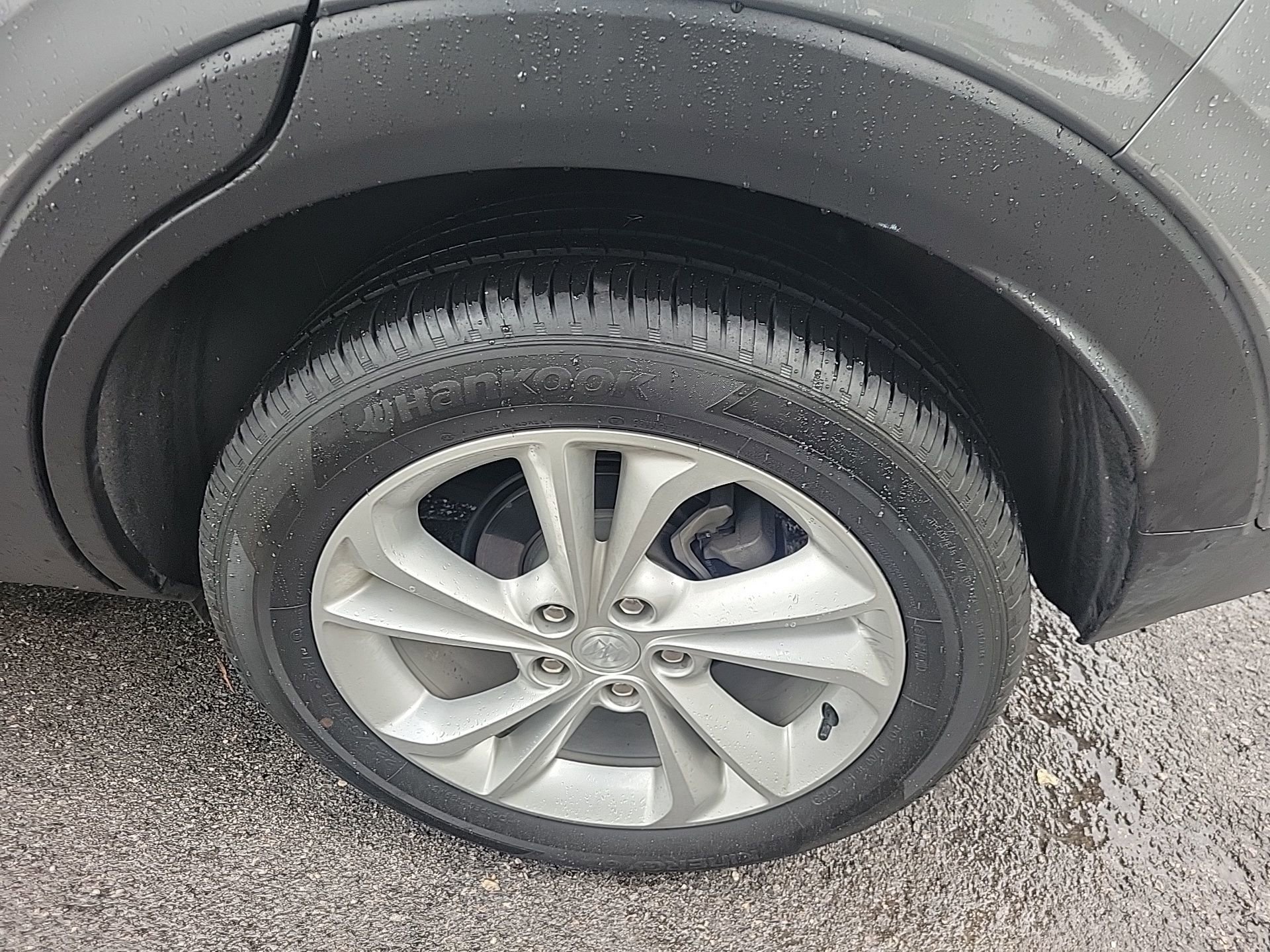 Used 2023 Buick Encore GX Preferred image 17