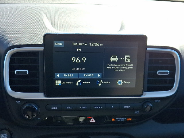 New 2026 Hyundai Venue SEL FWD image 17