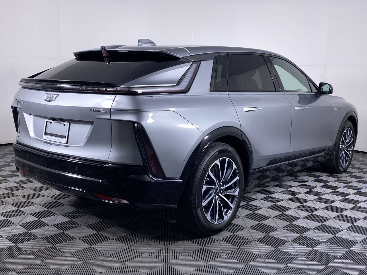 Certified 2024 Cadillac Lyriq Sport AWD/4WD image 37