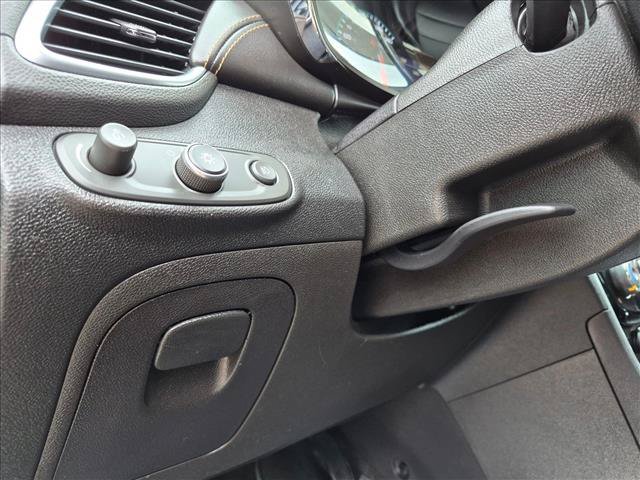 Used 2018 Chevrolet Trax Premier w/ LPO, Protection Package FWD image 16