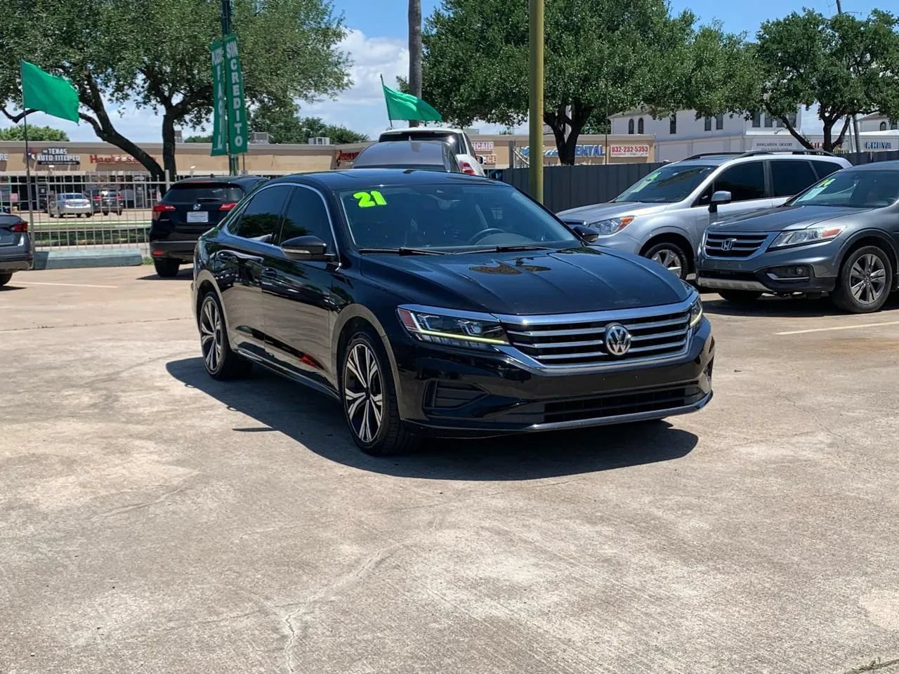 Used 2021 Volkswagen Passat 2.0T SE FWD image 3
