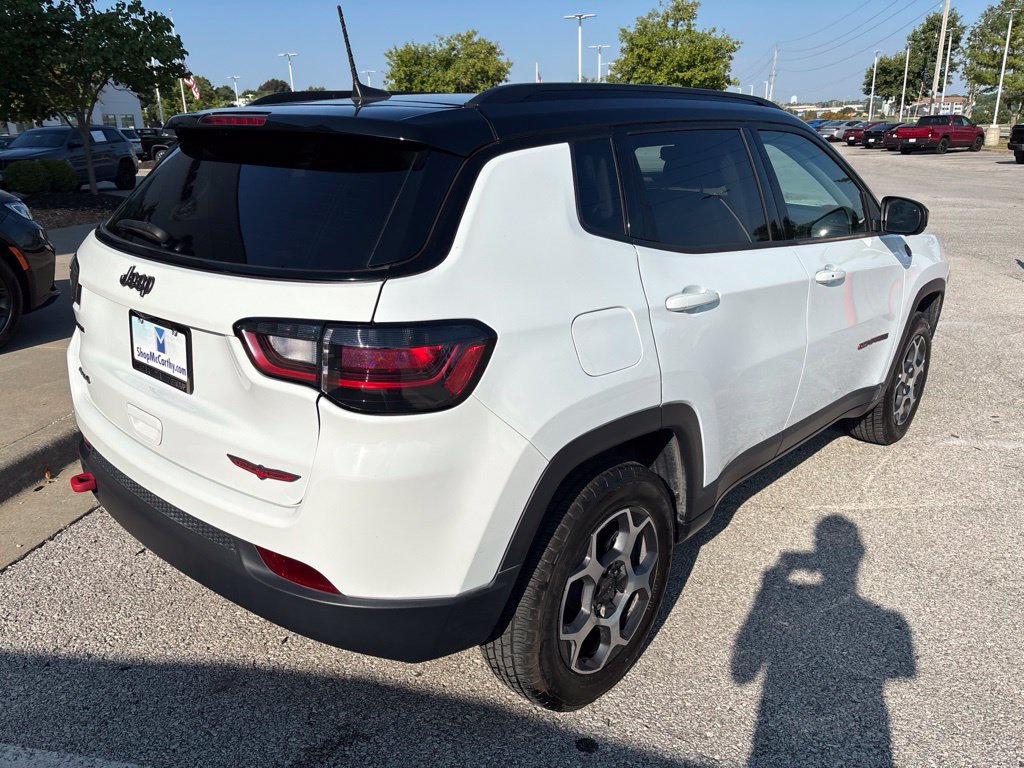 Used 2022 Jeep Compass Trailhawk w/ Trailhawk Elite Group AWD/4WD image 12